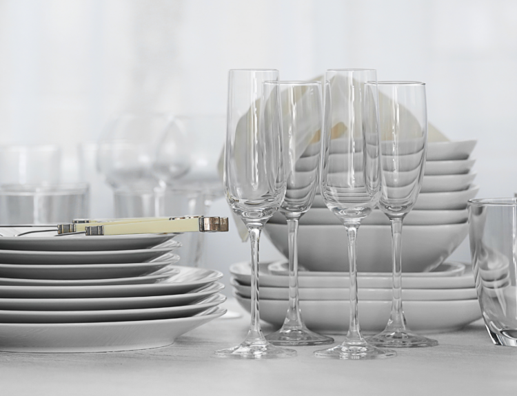 What's the Best Dinnerware Material for You